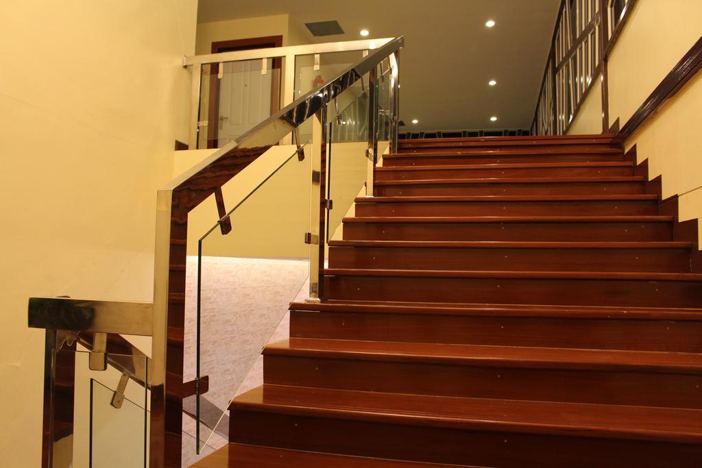 The Lephant Hotel Surat Thani Exterior photo